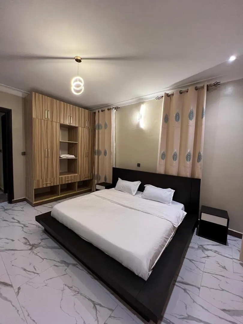 Starlight Homes 캄팔라 우간다